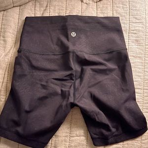 Lululemon Wunder Train Biker Shorts High Rise 6” Size 4
